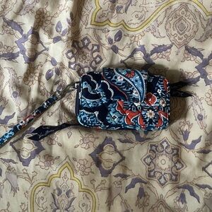 Vera Bradley wristlet wallet
